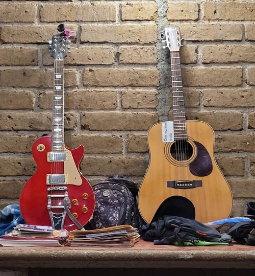 guitars 500x540